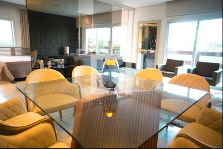 Sala de kitnet/studio para alugar com 1 quarto, 80m² em Jardim Barbacena, Cotia
