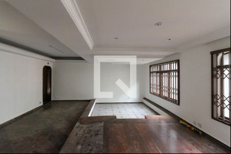 Sala de casa à venda com 3 quartos, 250m² em Jardim Avelino, São Paulo