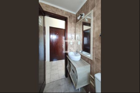 Banheiro de apartamento à venda com 1 quarto, 60m² em Centro, São Leopoldo