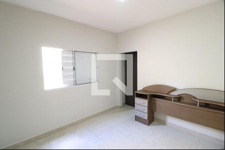 Suite de casa para alugar com 4 quartos, 280m² em Tibery, Uberlândia
