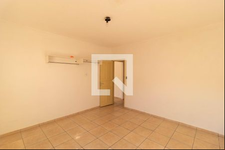 Quarto 01 de casa para alugar com 3 quartos, 160m² em Vila Nogueira, Campinas