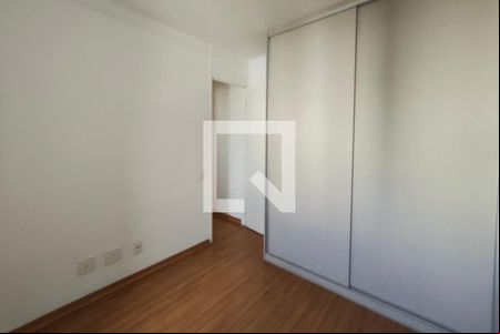 Quarto 1 de apartamento para alugar com 2 quartos, 49m² em Jardim Ipaussurama, Campinas
