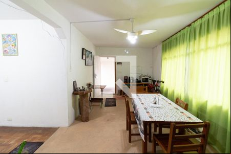 Sala de casa à venda com 3 quartos, 280m² em Butantã, São Paulo