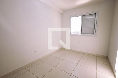 Quarto 1 de apartamento para alugar com 2 quartos, 65m² em Parque Amazonia, Goiânia