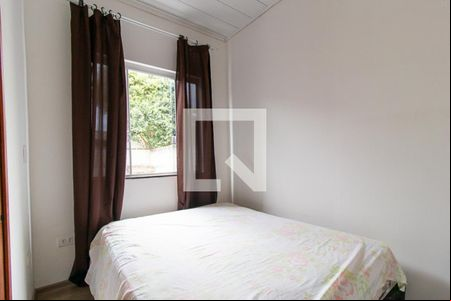 Quarto 1 de casa de condomínio para alugar com 3 quartos, 120m² em Sítio Cercado, Curitiba