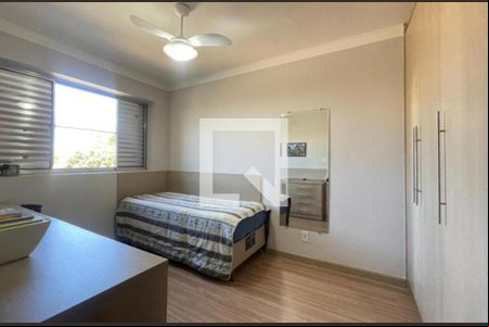 Foto 05 de casa à venda com 4 quartos, 178m² em Vila Nogueira, Campinas