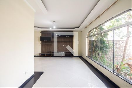 Sala  de casa para alugar com 3 quartos, 300m² em Vila Matilde, São Paulo