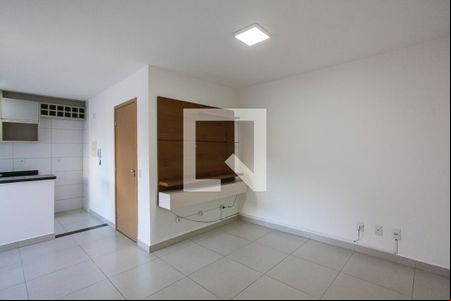 Sala de apartamento para alugar com 3 quartos, 70m² em Aclimação, Uberlândia