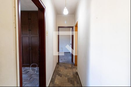 Corredor de apartamento à venda com 2 quartos, 72m² em Glória, Porto Alegre