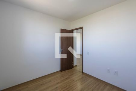 Quarto 2 de apartamento para alugar com 2 quartos, 45m² em Juliana, Belo Horizonte