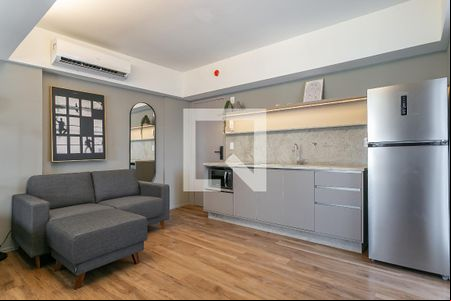 Kitnet/Studio para alugar com 1 quarto, 34m² em Centro, Florianópolis