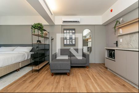 Kitnet/Studio para alugar com 1 quarto, 34m² em Centro, Florianópolis