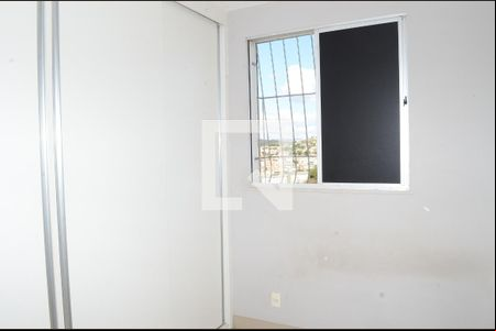 Quarto 1 de apartamento para alugar com 2 quartos, 48m² em Jardim Vitoria, Belo Horizonte