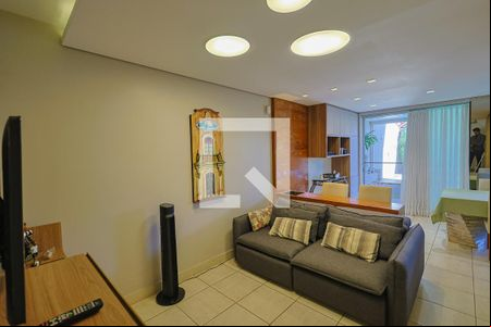 Sala de casa para alugar com 4 quartos, 292m² em Cidade Nova, Belo Horizonte