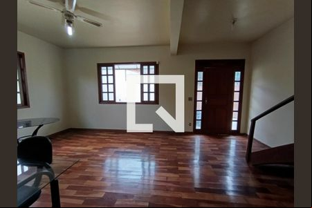 Casa para alugar com 2 quartos, 104m² em Floramar, Belo Horizonte