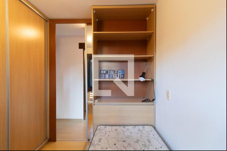 Quarto 1 de apartamento para alugar com 2 quartos, 80m² em Tristeza, Porto Alegre