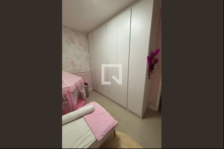 Quarto de casa para alugar com 3 quartos, 126m² em Gramacho, Duque de Caxias