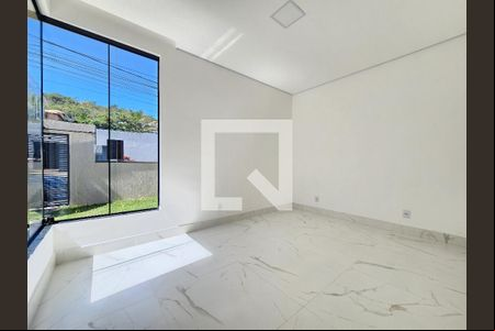 Quarto  de casa à venda com 3 quartos, 90m² em Lundcéia, Lagoa Santa