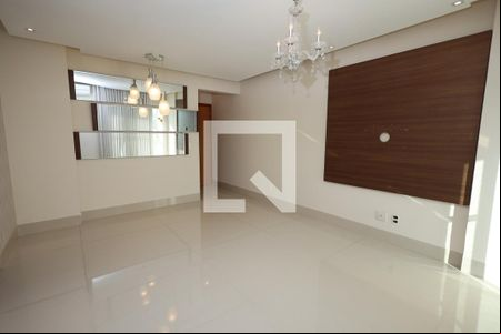 Sala de apartamento para alugar com 3 quartos, 100m² em Setor Bela Vista, Goiânia