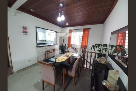 Sala de casa para alugar com 2 quartos, 125m² em Catiapoã, São Vicente