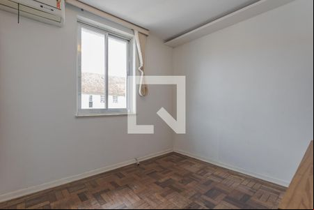 Quarto 1 de apartamento para alugar com 2 quartos, 50m² em o D’areia, Porto Alegre