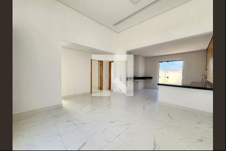 Sala de casa à venda com 3 quartos, 90m² em Lundcéia, Lagoa Santa