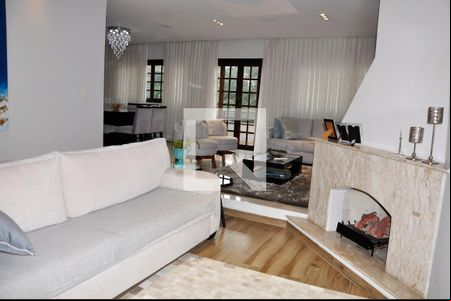 Detalhe - Sala de casa à venda com 3 quartos, 320m² em City América, São Paulo