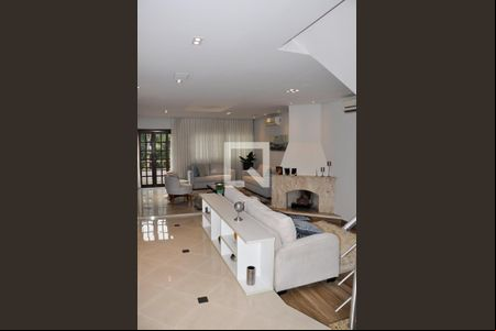 Detalhe - Sala de casa à venda com 3 quartos, 320m² em City América, São Paulo