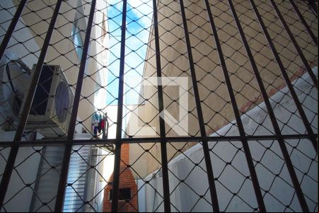 Quarto 1_Vista de apartamento para alugar com 2 quartos, 45m² em São Geraldo, Porto Alegre