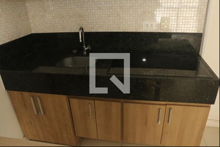 Cozinha - Torneira de kitnet/studio para alugar com 1 quarto, 34m² em Centro, Nova Iguaçu