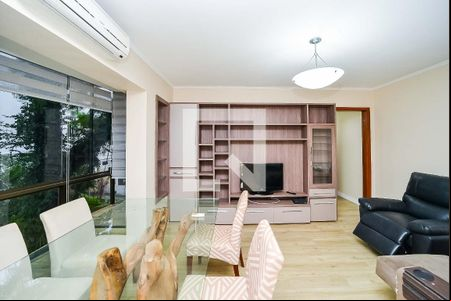 Sala de apartamento à venda com 2 quartos, 79m² em São Sebastião, Porto Alegre