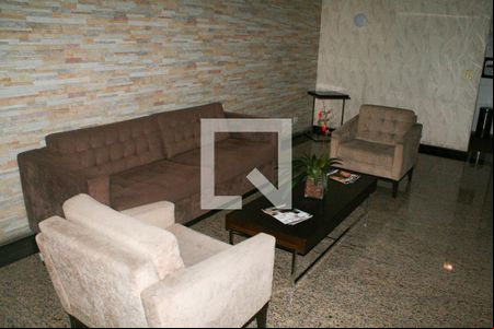 Hall de entrada de apartamento para alugar com 2 quartos, 80m² em Guilhermina, Praia Grande