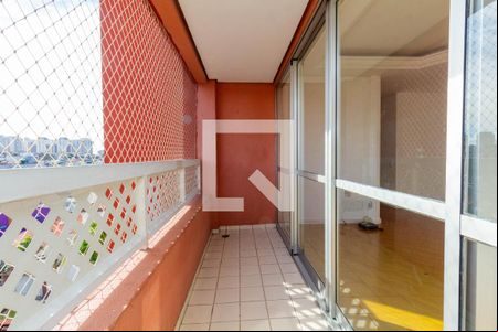 Varanda de apartamento para alugar com 3 quartos, 80m² em Jardim Textil, São Paulo