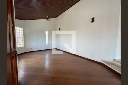 Sala de casa para alugar com 4 quartos, 500m² em Parque dos Principes, São Paulo