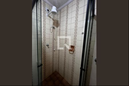 Banheiro de apartamento à venda com 1 quarto, 40m² em Vila Lidia, Campinas