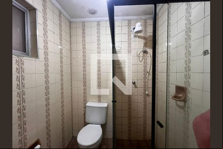 Banheiro de apartamento à venda com 1 quarto, 40m² em Vila Lidia, Campinas