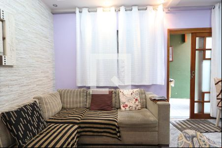 Sala de casa para alugar com 3 quartos, 90m² em São Lucas, São Paulo