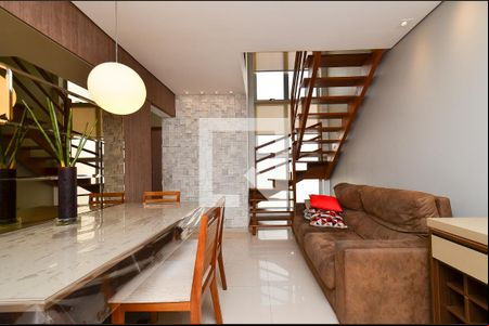 Sala de estar de apartamento à venda com 3 quartos, 134m² em Santa Tereza, Belo Horizonte