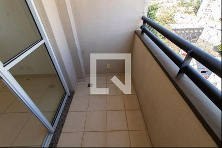 Varanda da Sala de apartamento para alugar com 3 quartos, 65m² em Mansões Santo Antônio, Campinas
