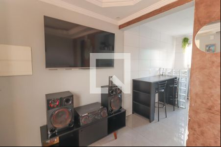 Sala de apartamento para alugar com 2 quartos, 38m² em Jardim Tamoio, Jundiaí