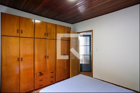 Quarto 1 de casa para alugar com 2 quartos, 80m² em Nova Gerti, São Caetano do Sul