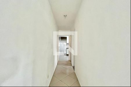 Corredor de casa para alugar com 1 quarto, 43m² em Parque Jabaquara, São Paulo