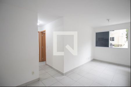 Sala de apartamento para alugar com 2 quartos, 50m² em Alcantara, São Gonçalo