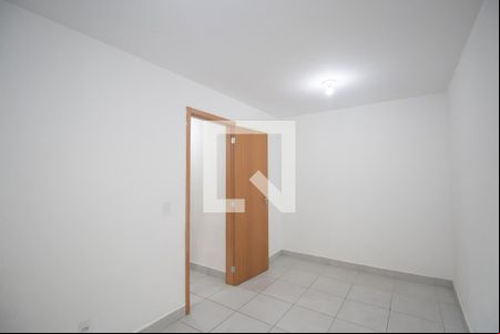 Quarto 2 de apartamento para alugar com 2 quartos, 50m² em Alcantara, São Gonçalo