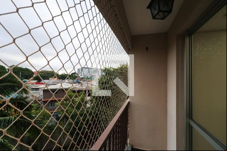 Varanda de apartamento para alugar com 2 quartos, 55m² em Jardim Patente, São Paulo