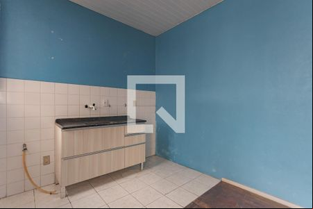 Cozinha de kitnet/studio à venda com 1 quarto, 40m² em Floresta, Porto Alegre