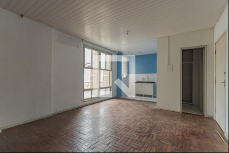 Sala/Quarto de kitnet/studio à venda com 1 quarto, 40m² em Floresta, Porto Alegre