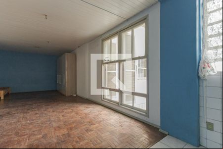 Cozinha de kitnet/studio à venda com 1 quarto, 40m² em Floresta, Porto Alegre