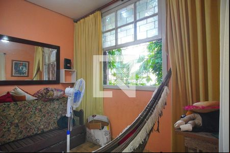 Sala  de casa para alugar com 2 quartos, 370m² em São João, Porto Alegre