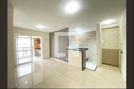 Sala de apartamento à venda com 2 quartos, 68m² em Jardim Flor da Montanha, Guarulhos